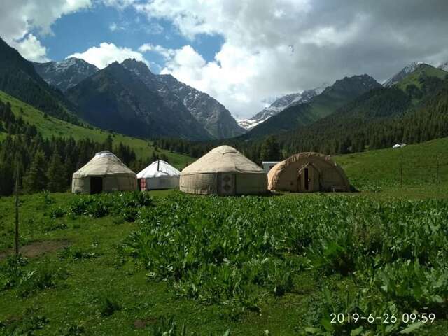 Хостелы Yurt Camp Tyuk Bogoshty Pervomayskoye-3